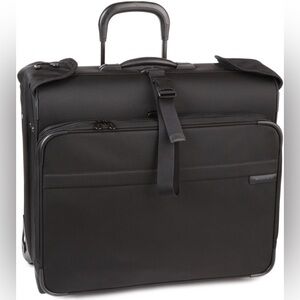 BRIGGS & RILEY BASELINE ROLLING GARMENT BAG